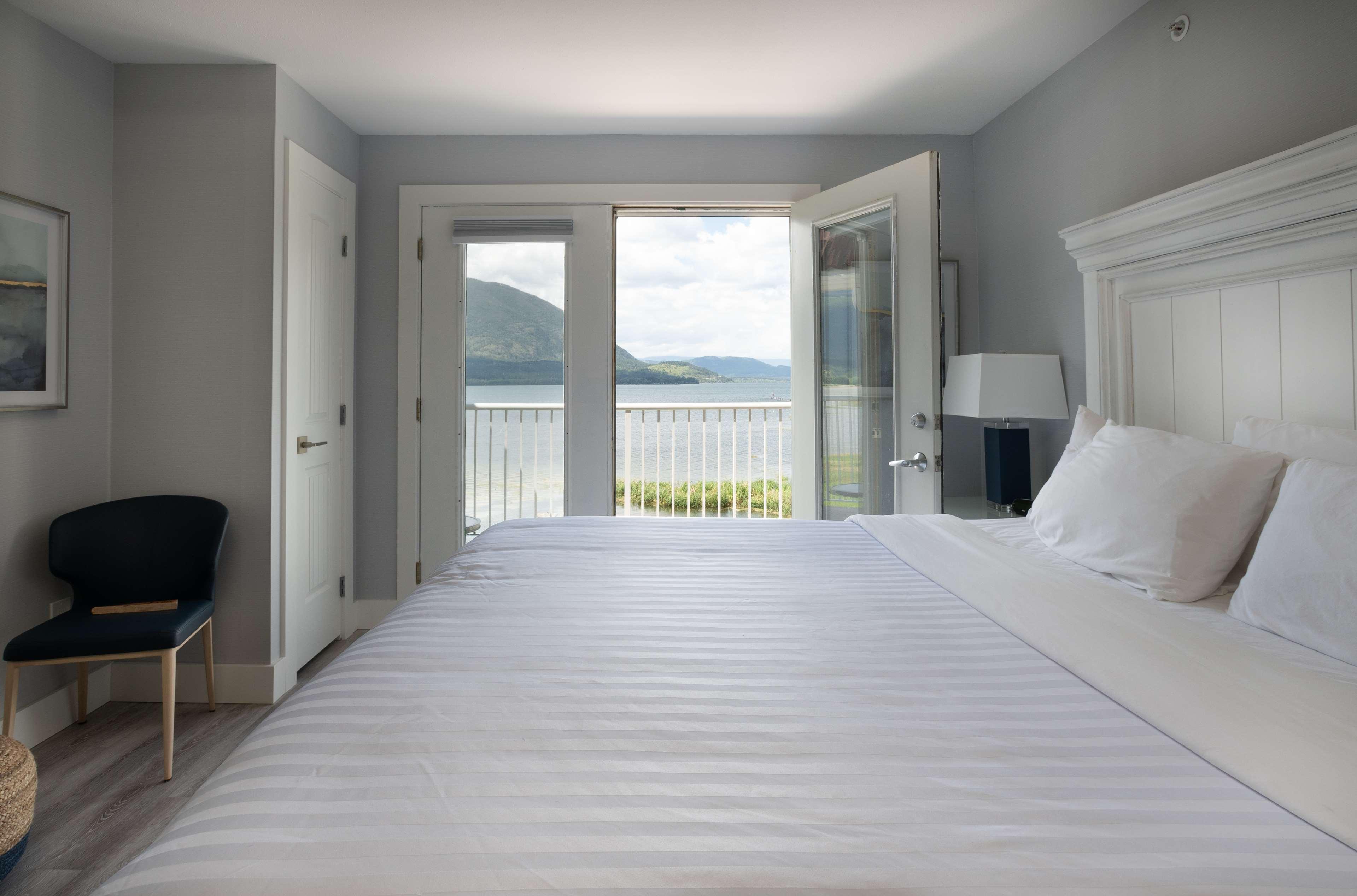 Prestige Harbourfront Resort, Worldhotels Luxury Salmon Arm Exteriér fotografie