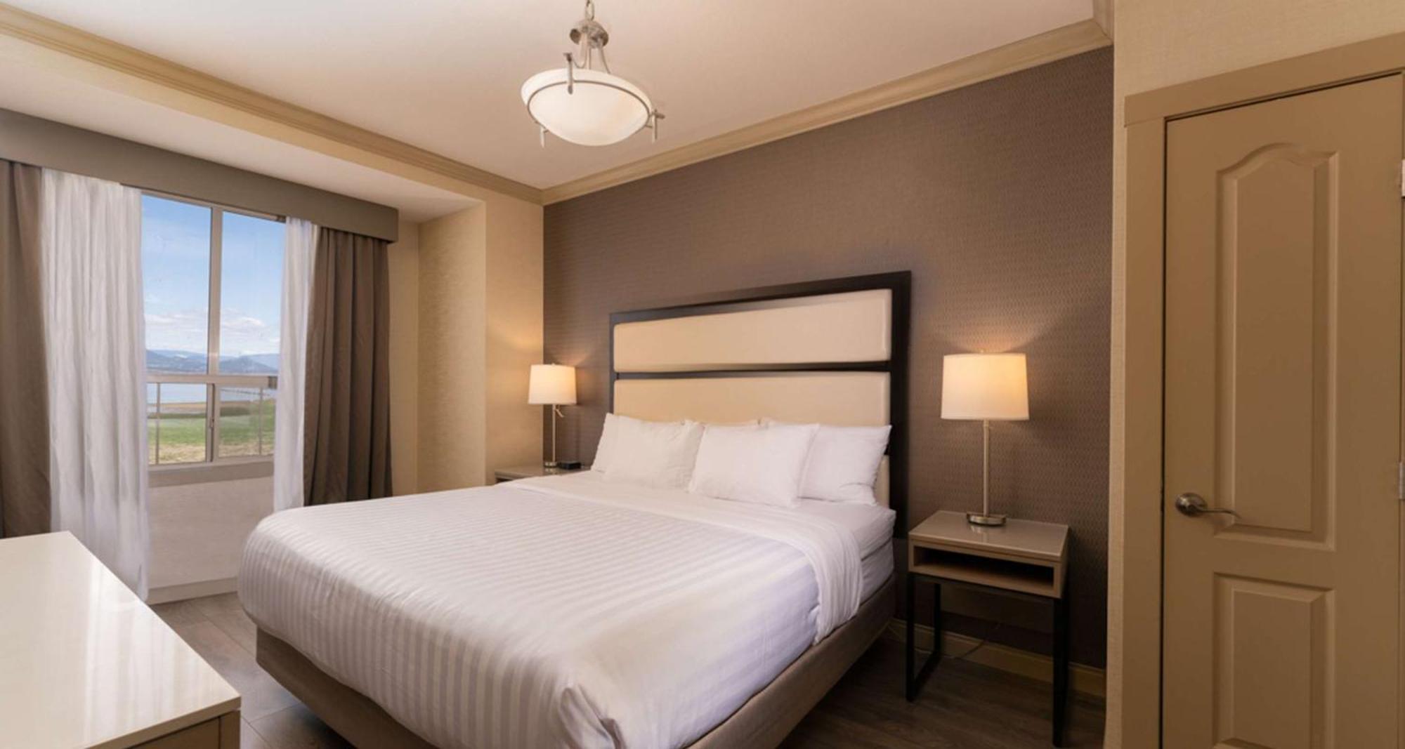 Prestige Harbourfront Resort, Worldhotels Luxury Salmon Arm Exteriér fotografie